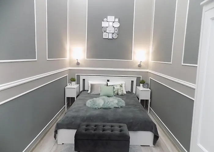 A10 Alkotmany B Apartment