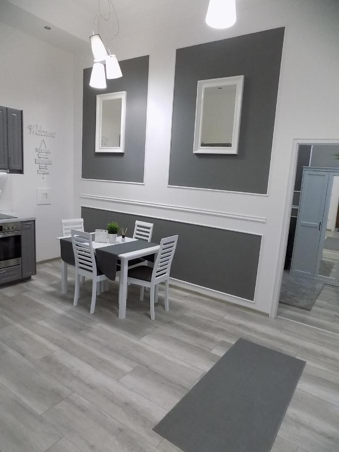 Apartamento A10 Alkotmany B Budapest